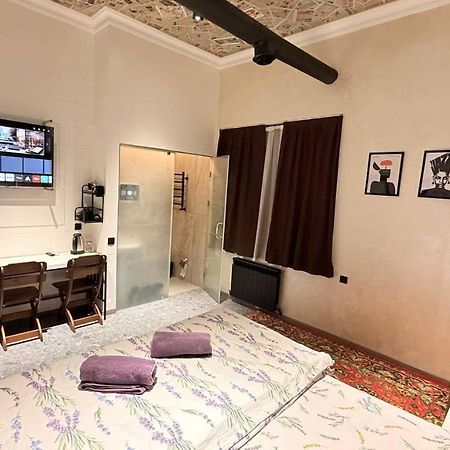 Premium Hostel Tasjkent Eksteriør billede