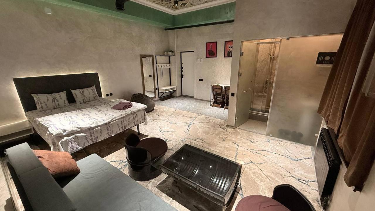 Premium Hostel Tasjkent Eksteriør billede