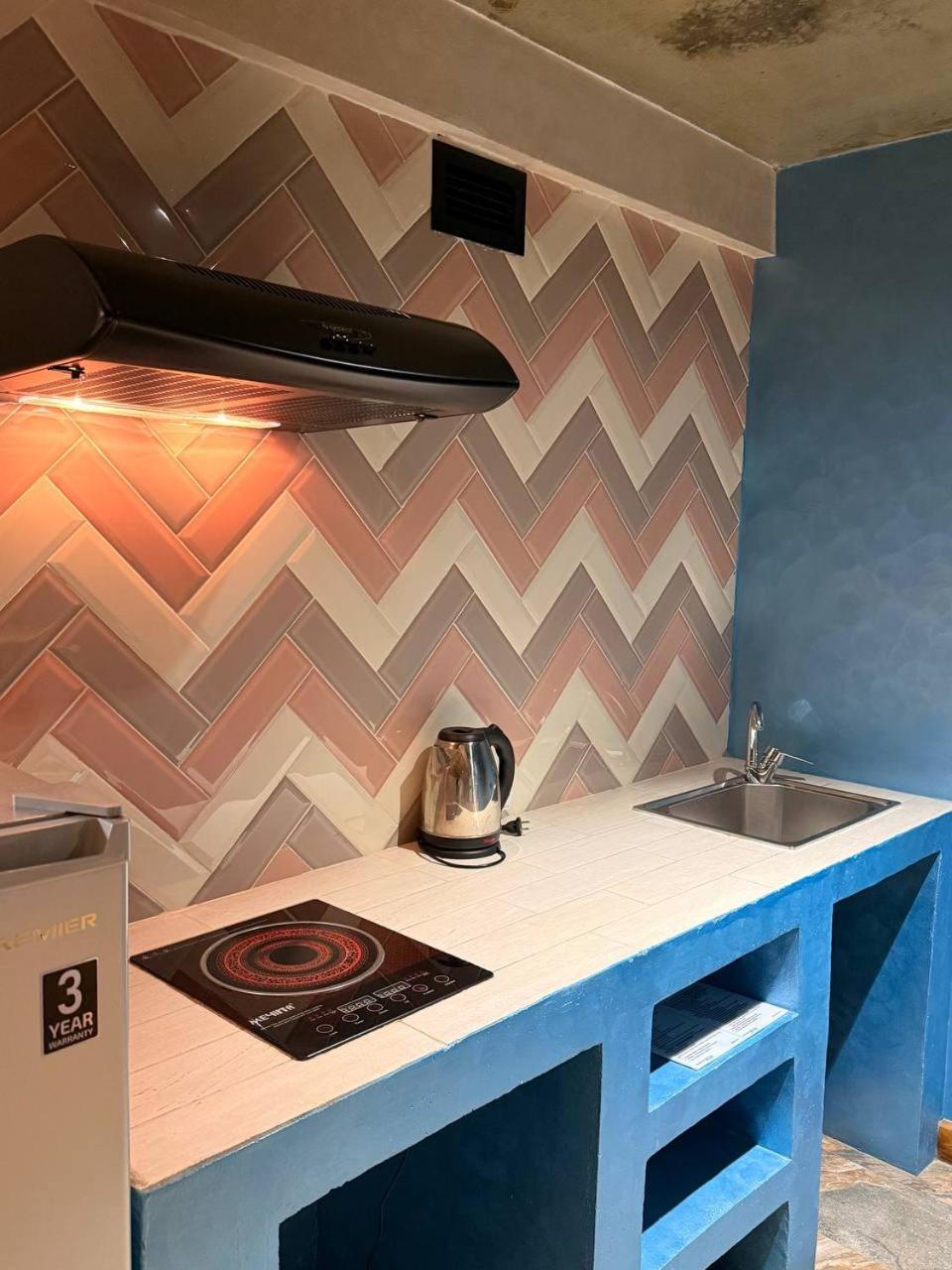Premium Hostel Tasjkent Eksteriør billede